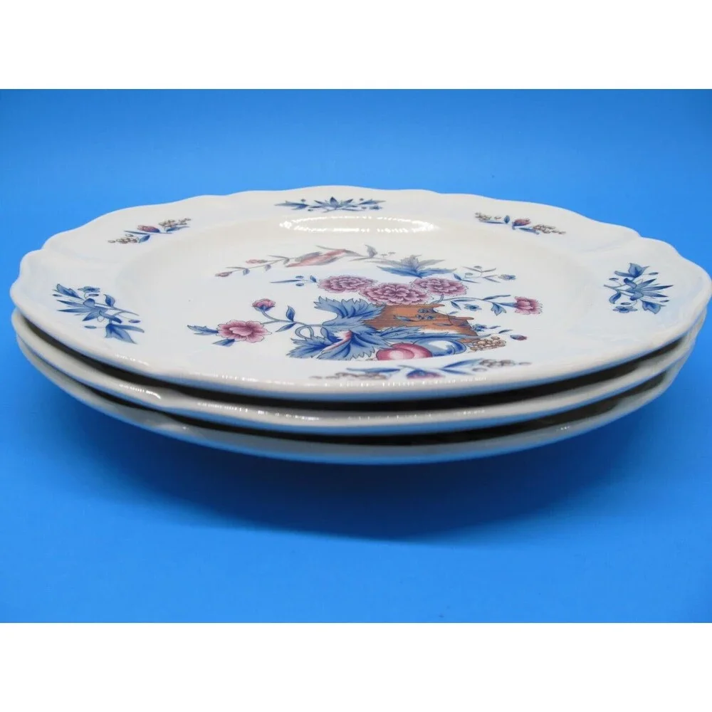 Wedgwood Etruria And Barlaston Potpourri Set Of 3 Vintage 8 1/4